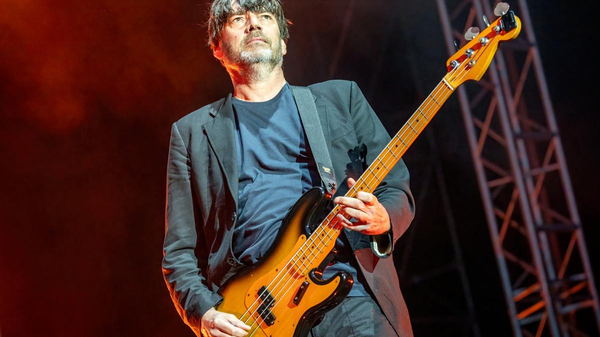 'He is very charming': Blur's Alex James admires Britpop rival Liam Gallagher