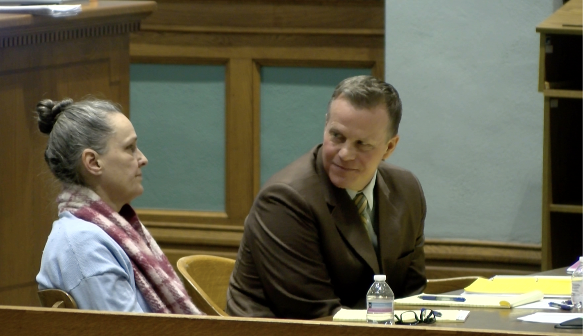 Court hears opening statements, prosecutors call first witnesses during Day 2 of Boone County baby death trial