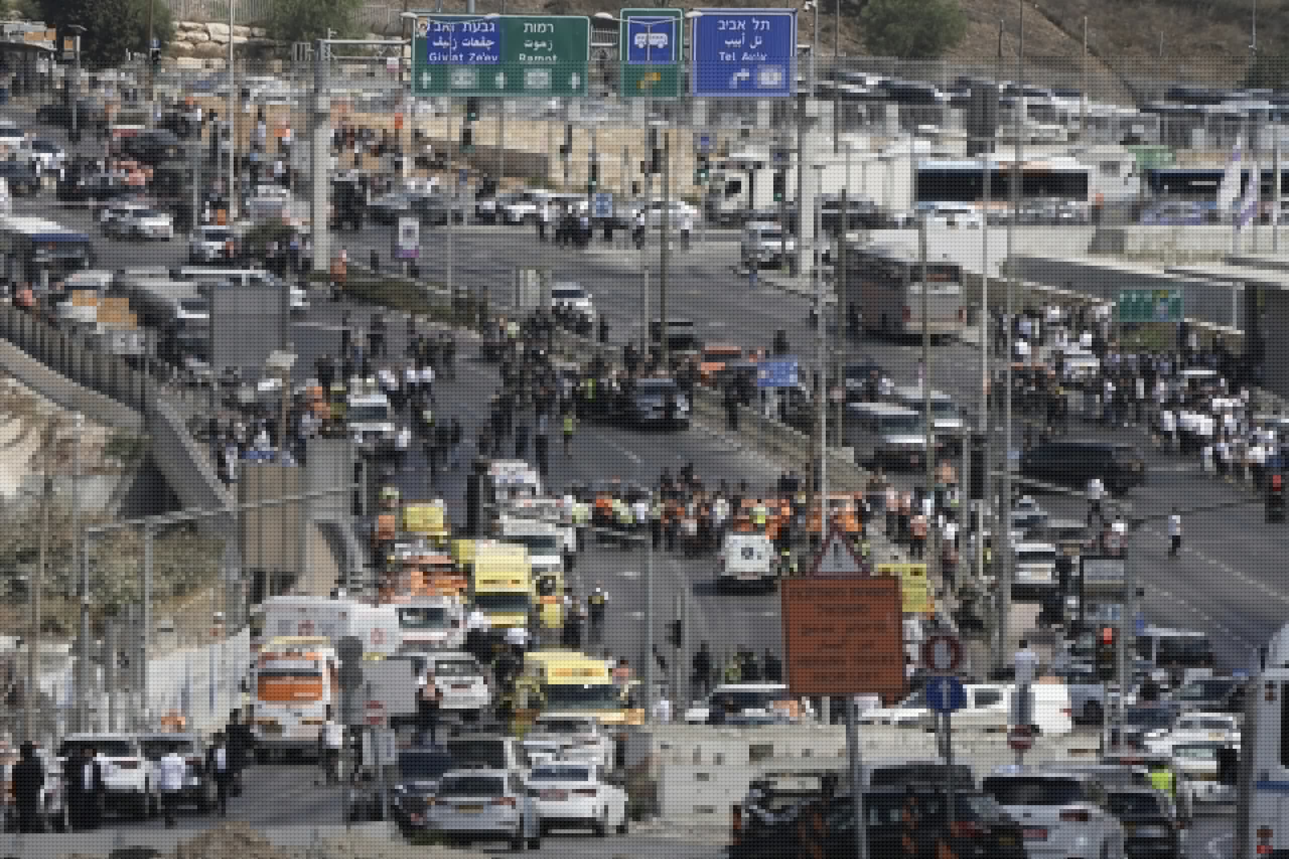 Shooting attack at Jerusalem bus stop kills at least 5