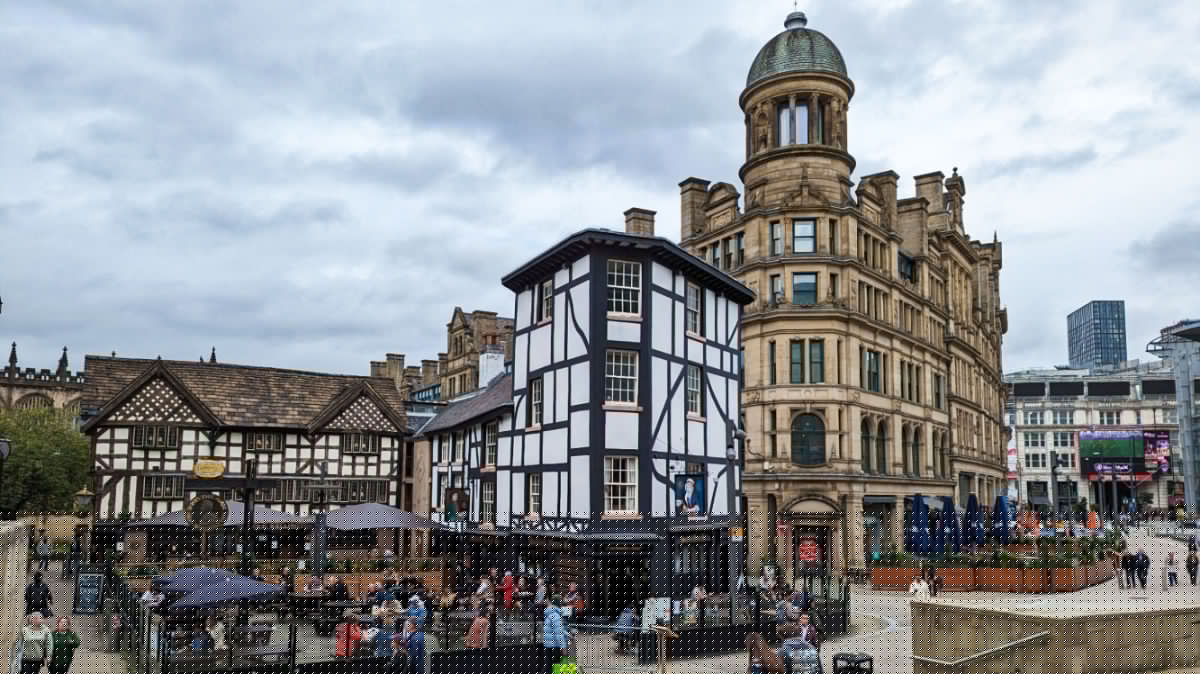 Where to Stay in Manchester (According to an Area Local)