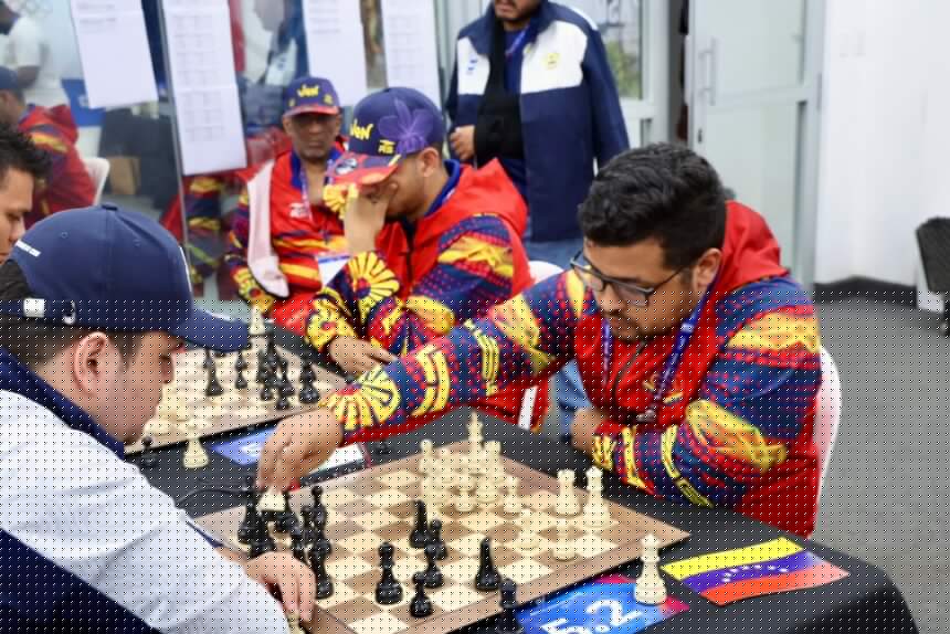 Ajedrez cerró con otra dorada