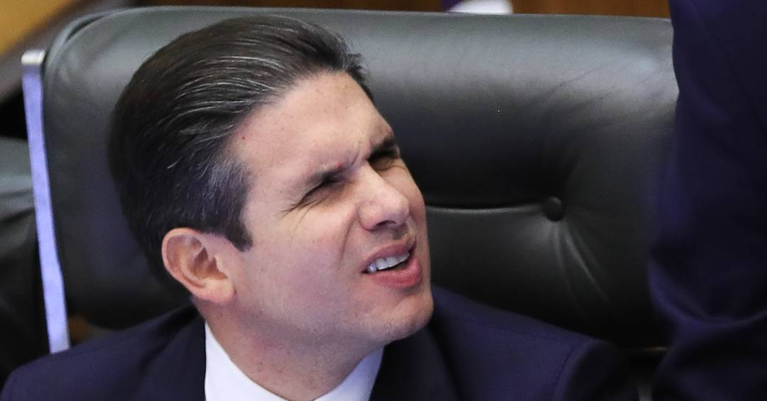 Após colocar digital em PEC da Blindagem, Motta não vota em reforma do IR