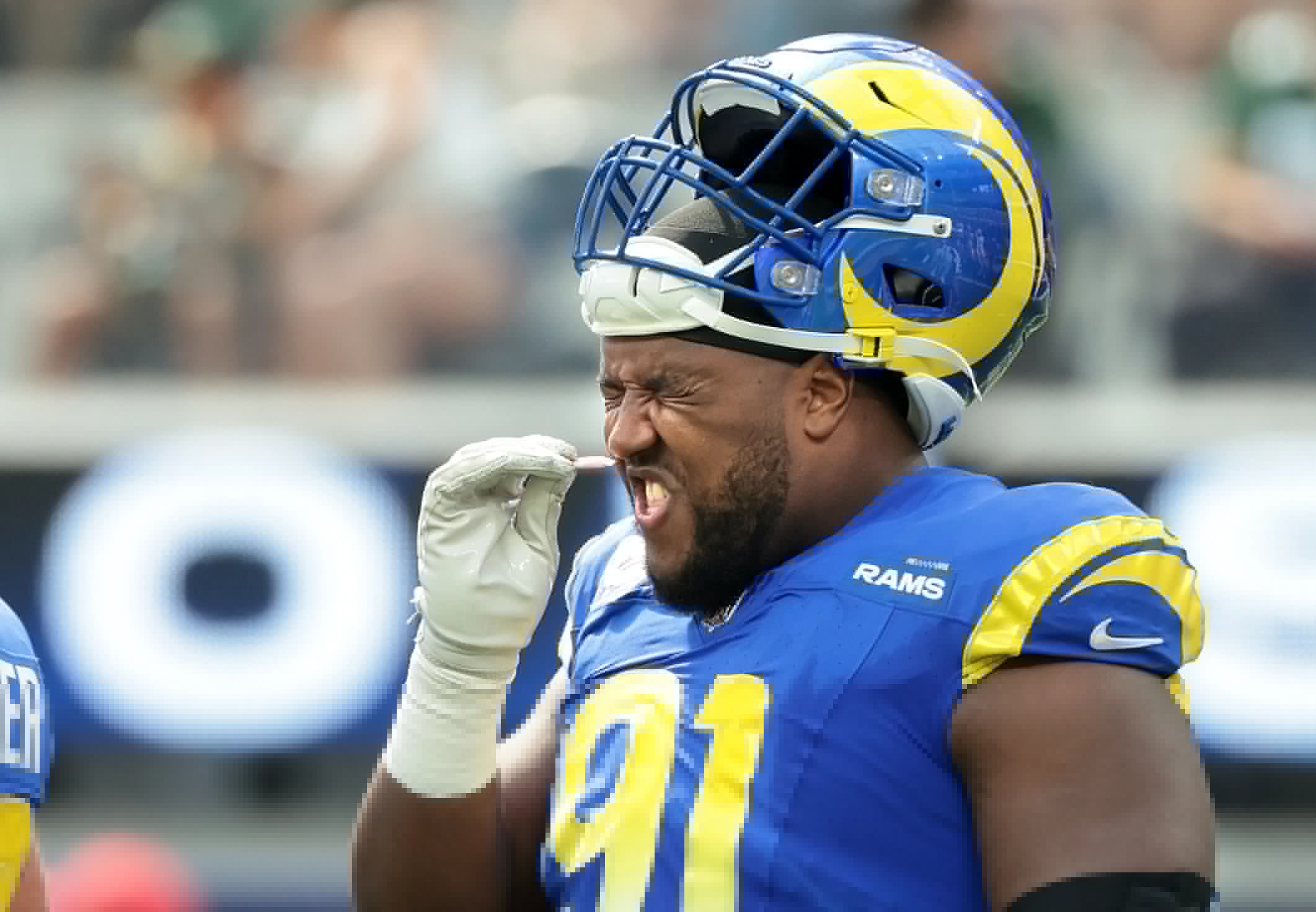 The NFL banned smelling salts. Here’s why