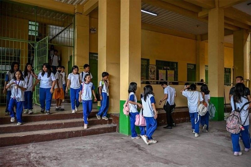 69% of public schools still without titles – EDCOM 2