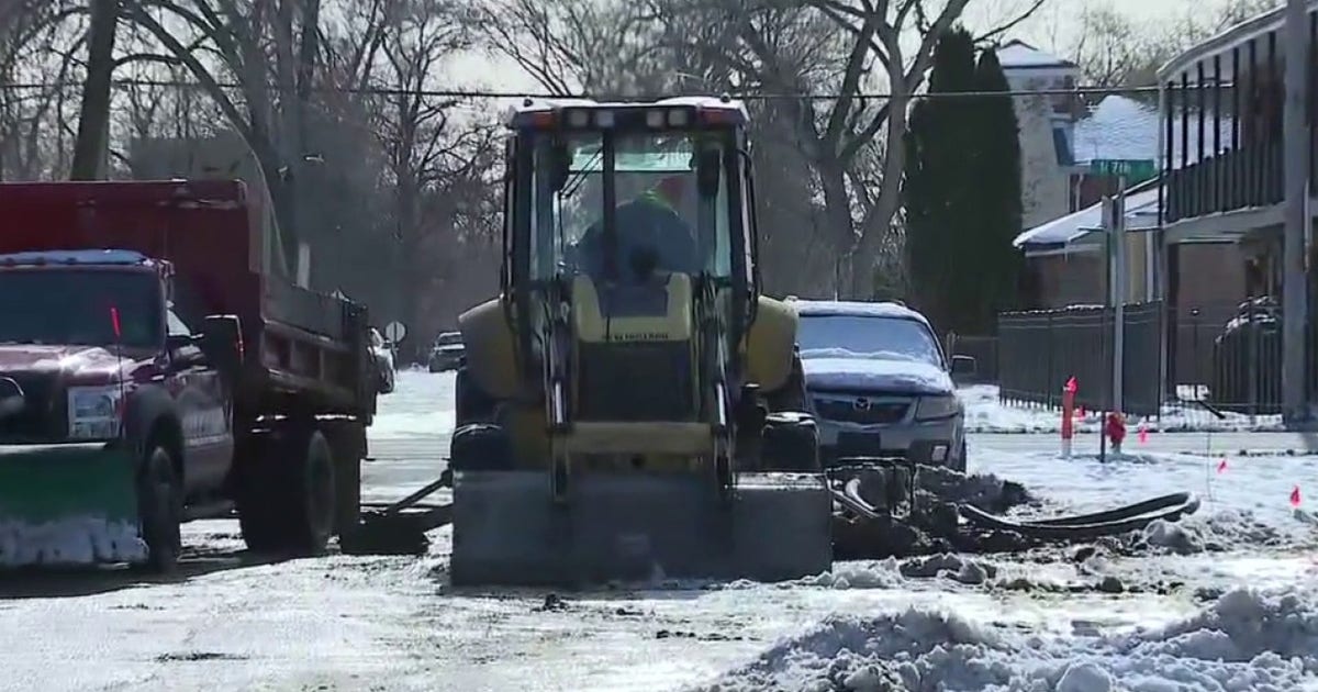 Chicago-area water main break that forced 2 school closures repaired, officials say