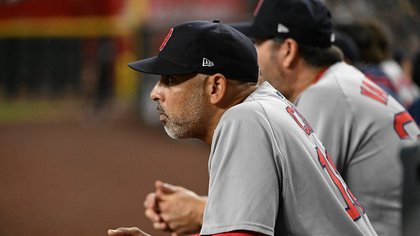 Alex Cora’s defeatist attitude after losses to Yankees has Red Sox fans upset