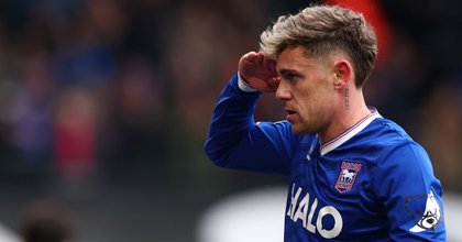 John Eustace responds to Sammie Szmodics transfer question after Derby County bid as rivals join race