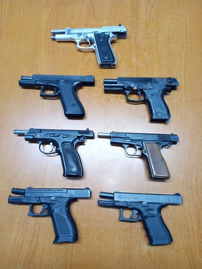 Guns and drugs worth R10m seized in CT raid, suspect arrested