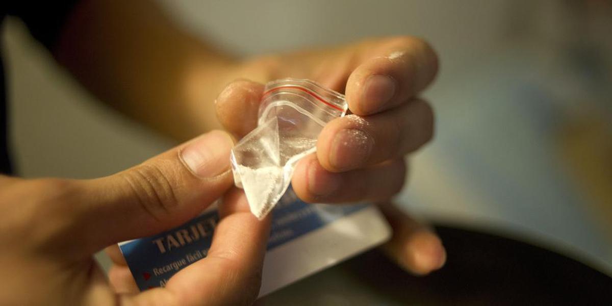 141 sachets ingérés : un touriste français de 19 ans arrêté avec 1,6 kg de cocaïne à Saint-Domingue