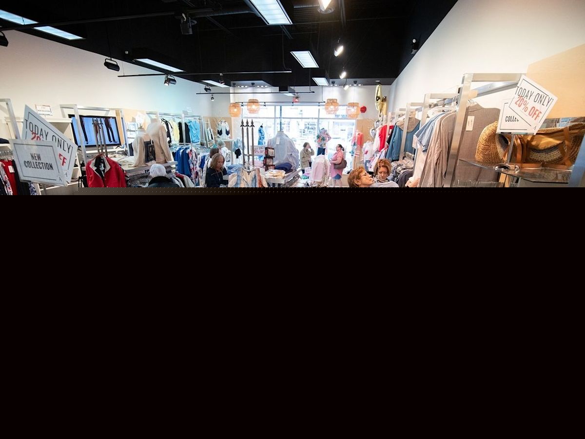 Vancouver clothing boutique celebrates 40 years of fashion