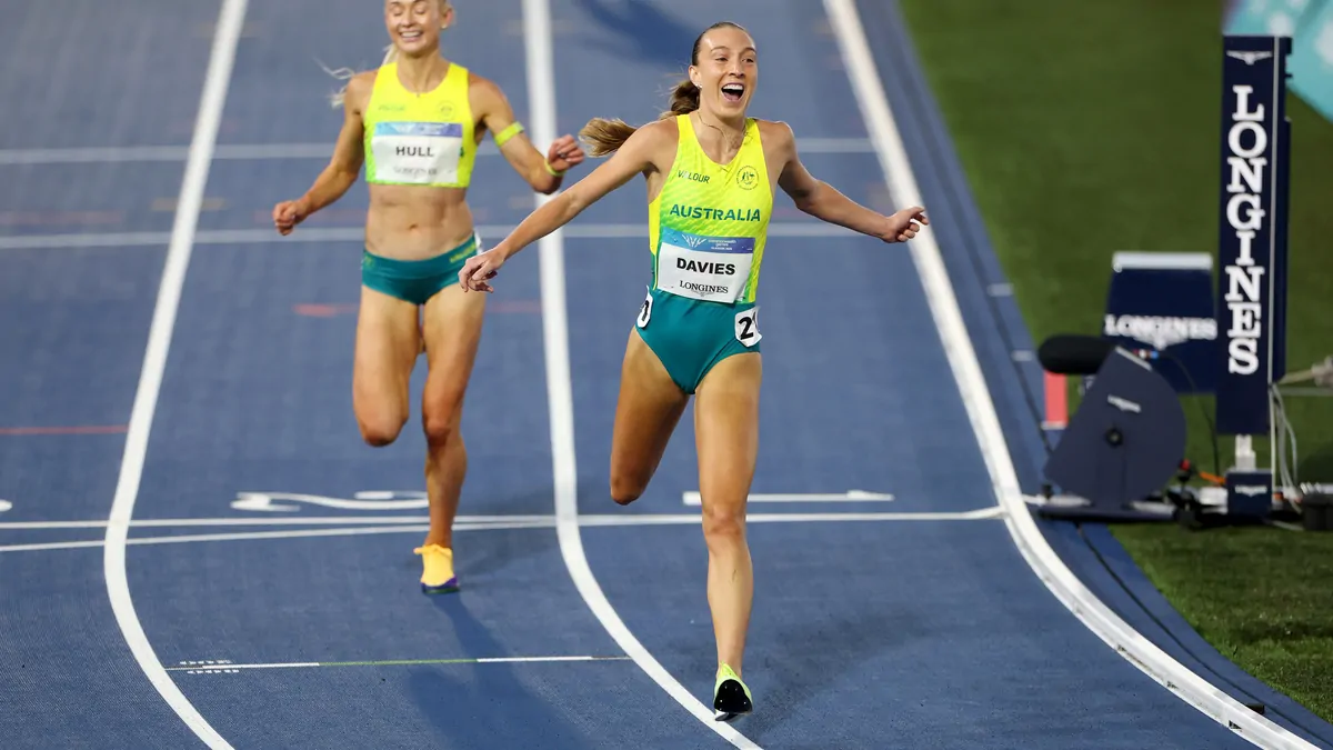 Commonwealth Games: Rose Davies and Jessica Hull secure historic 1-2 as Aussies eye more sprint success