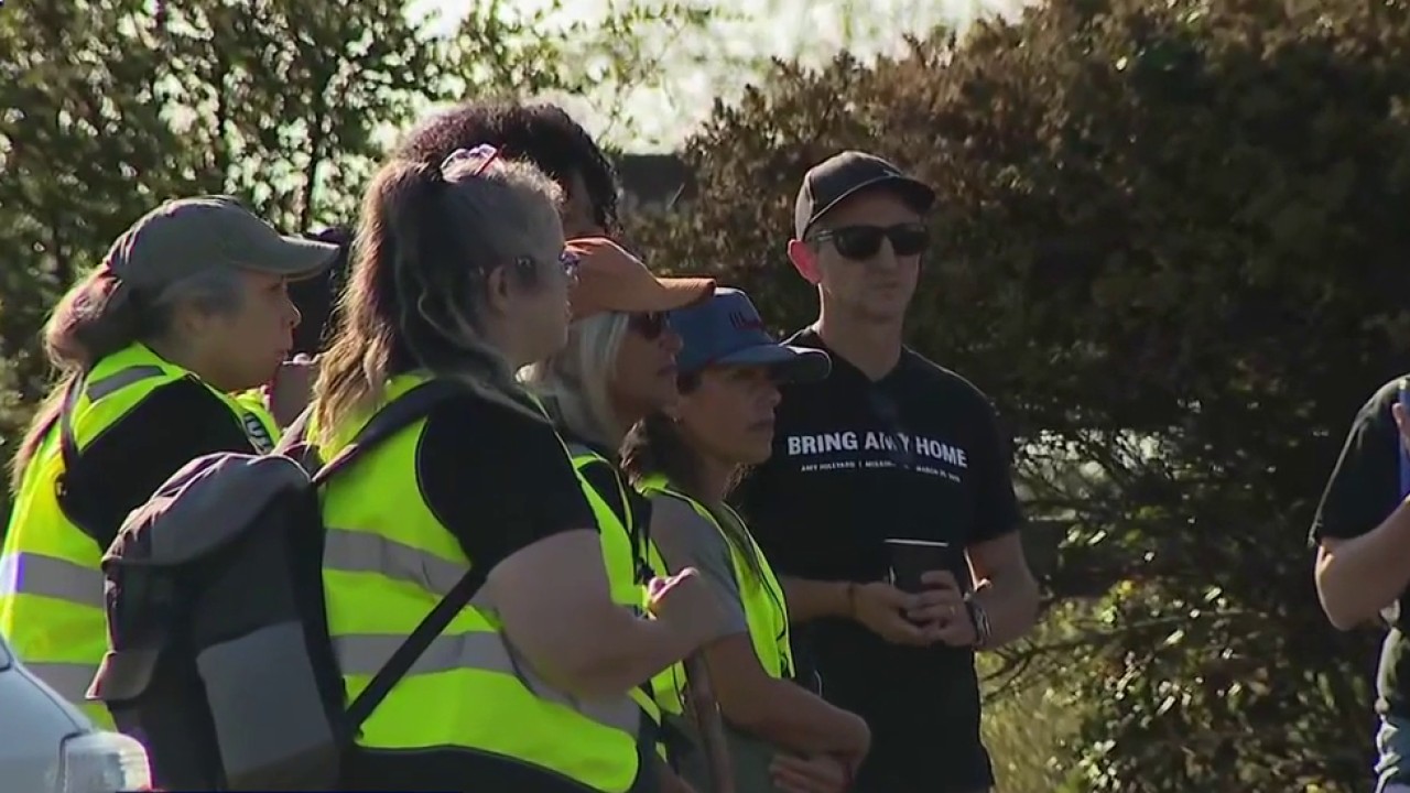 Search for Oakland's Amy Hillyard