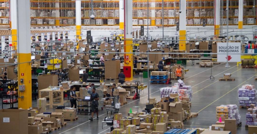 Shopee, DHL e Amazon puxam demanda por galpões no Brasil
