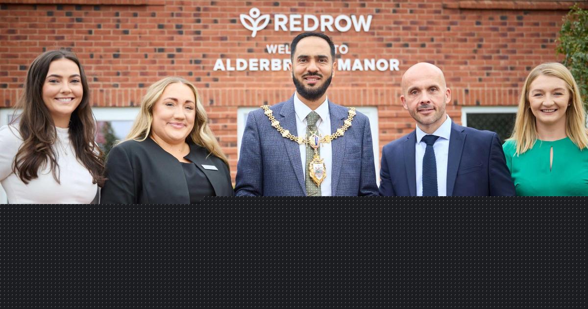 Mayor opens new show homes as crowds attend Warrington housing launch