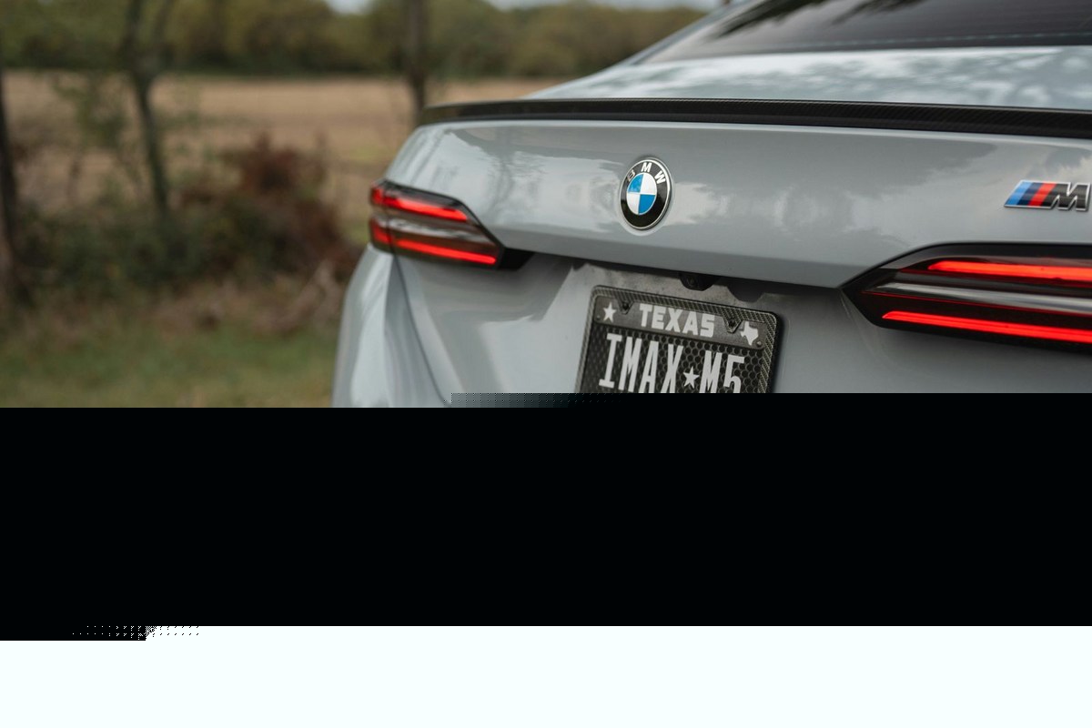 There is No Law About Blurring a License Plate in a Picture