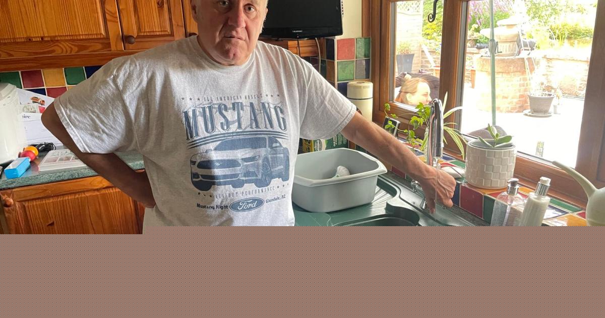 'Water problems are forcing me to skip showers and ration toilet flushes'
