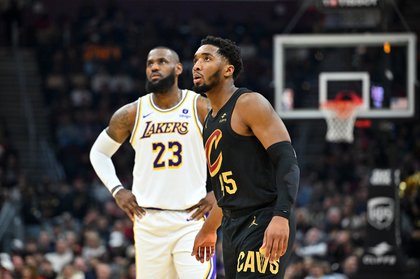 Watch Cavs’ tribute video to LeBron James in his return to Cleveland