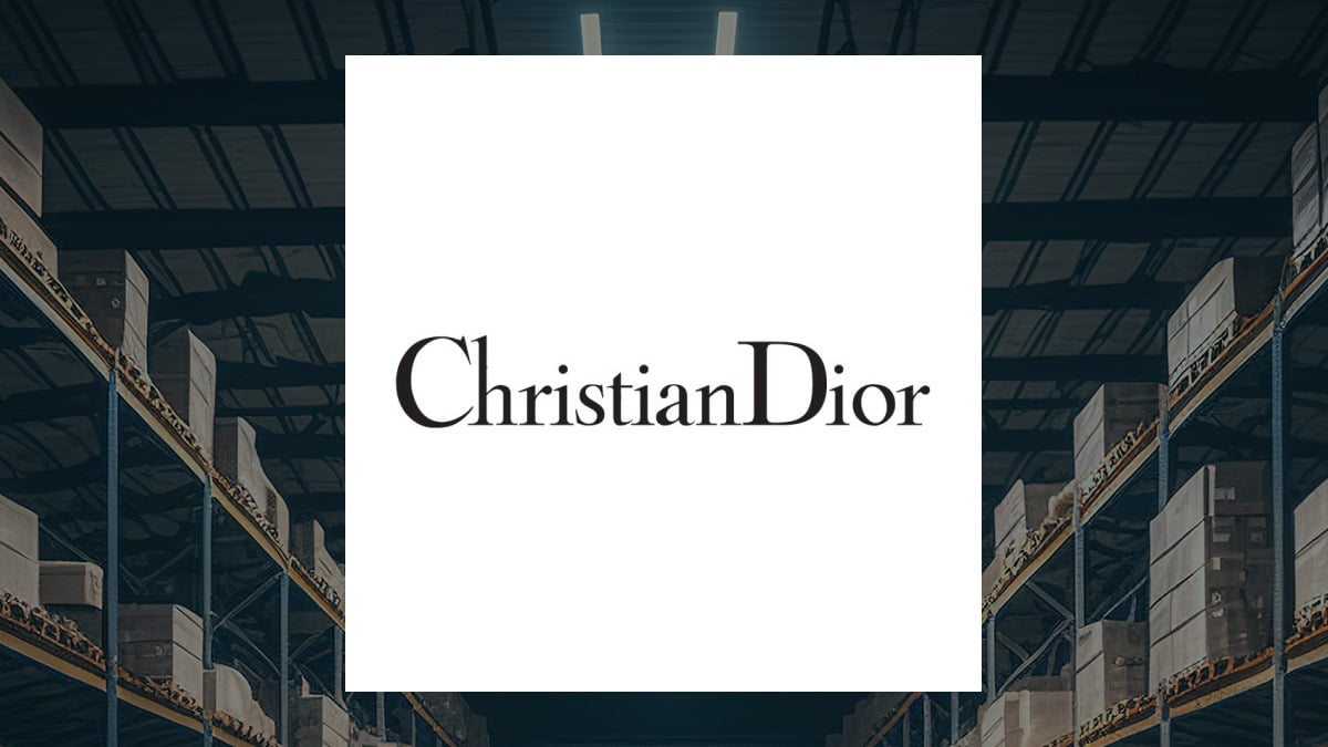 Christian Dior S.E. (OTCMKTS:CHDRY) Shares Gap Down   – Here’s What Happened