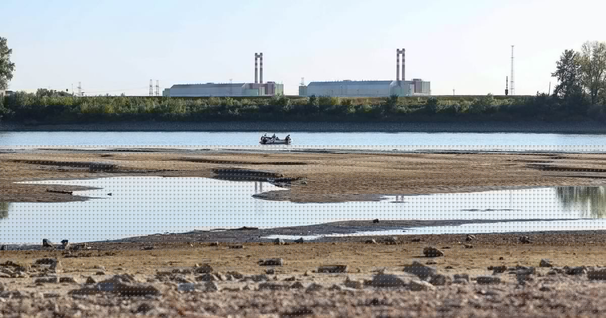 Kühlwasser fehlt - Zu trocken: Ungarisches AKW Paks muss vom Netz!