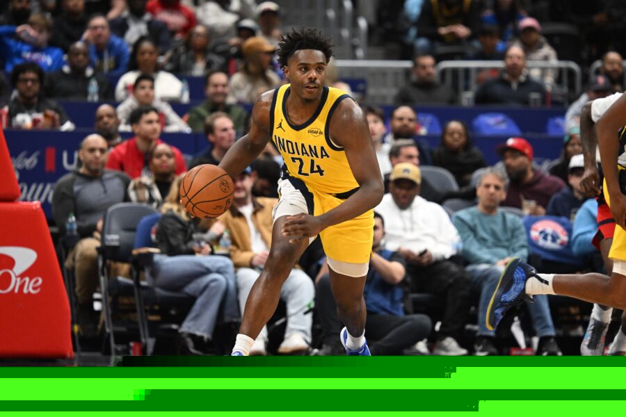 Eastern Notes: Brown, Thompson, Heat, Okpara, Pistons