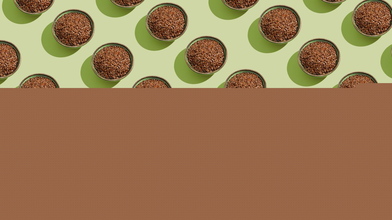 How to Eat Flaxseed: The Benefits of Whole Vs. Ground
