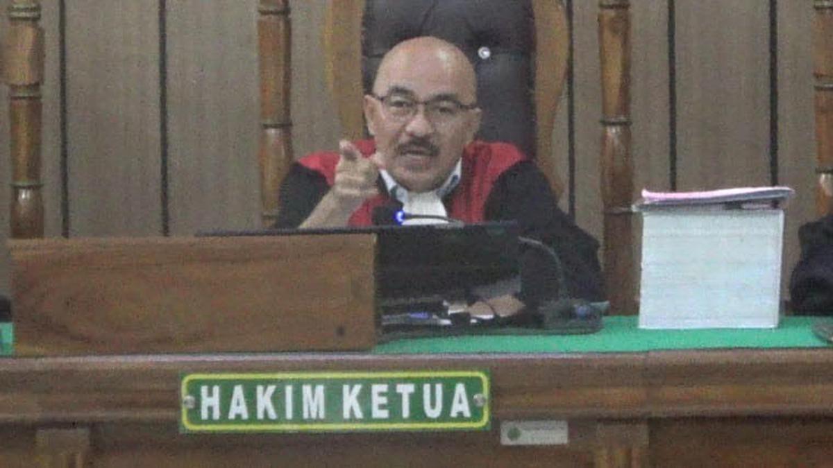 Momen Hakim Sebut Eks Kadis PUPR Topan Ginting Sosok 'Super Power' Bisa Geser Anggaran Proyek Jalan Sumut