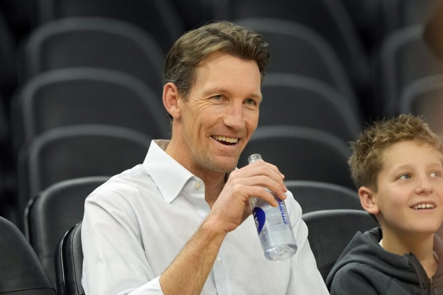 Comment on GM Dunleavy Confident Curry Will Re-Sign With Warriors by ChapmansVacuum