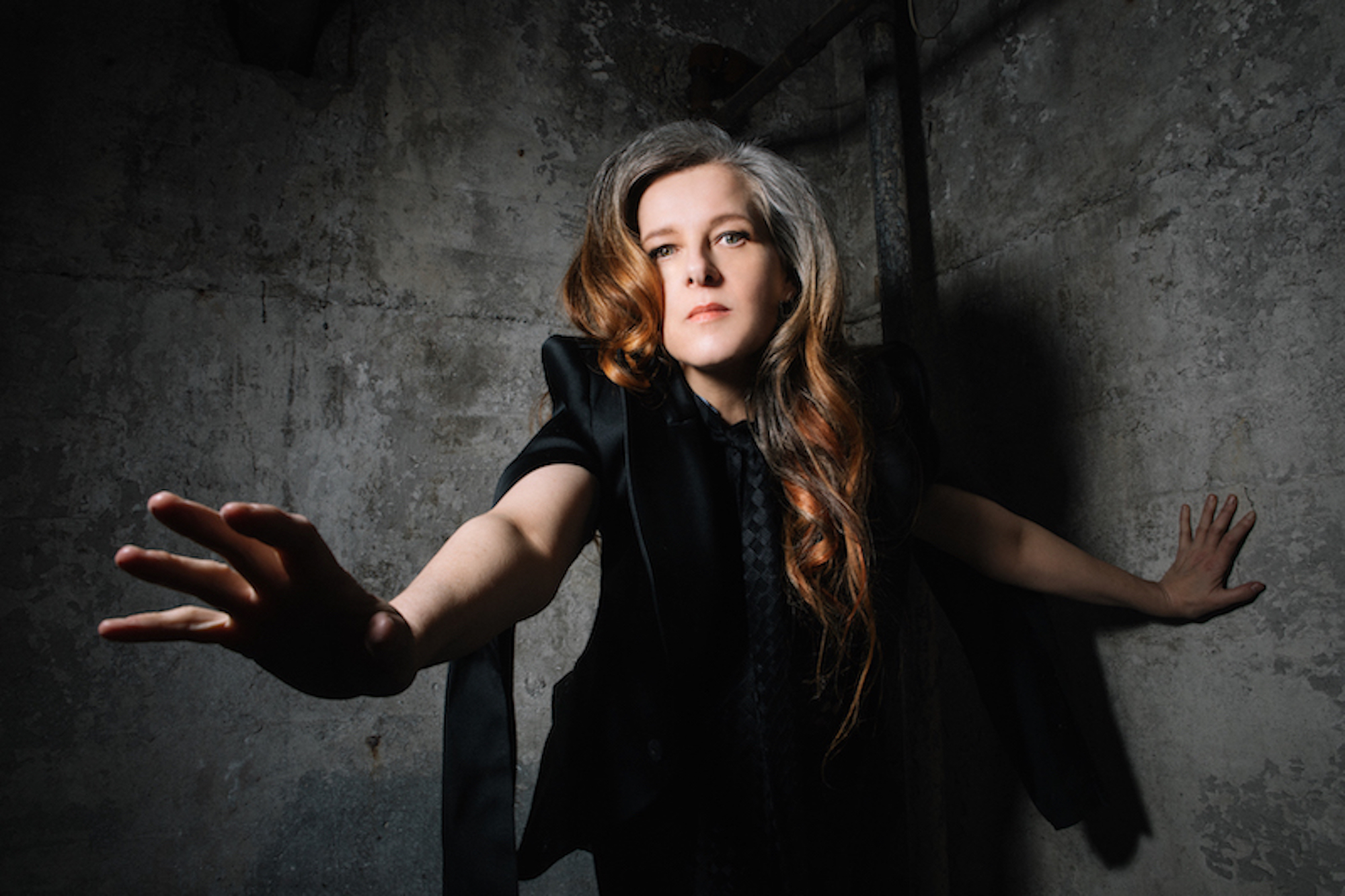 Sound Advice: Neko Case Brings Mood-Altering Voice to Taft Theatre