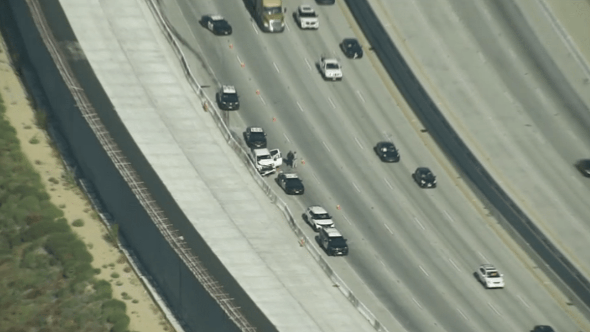 Stolen pickup pursuit ends in crash on 5 Freeway north of LA