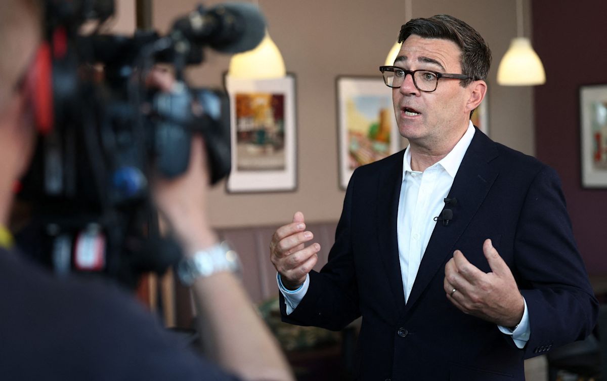Burnham: Middle-class areas must take more asylum seekers