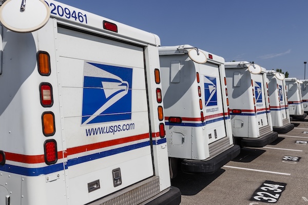 USPS reports $2.5 billion fiscal third quarter net loss