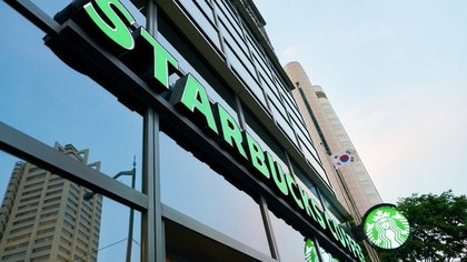 Starbucks turnaround: Niccol’s "Back to Starbucks" plan ignites Q1 growth