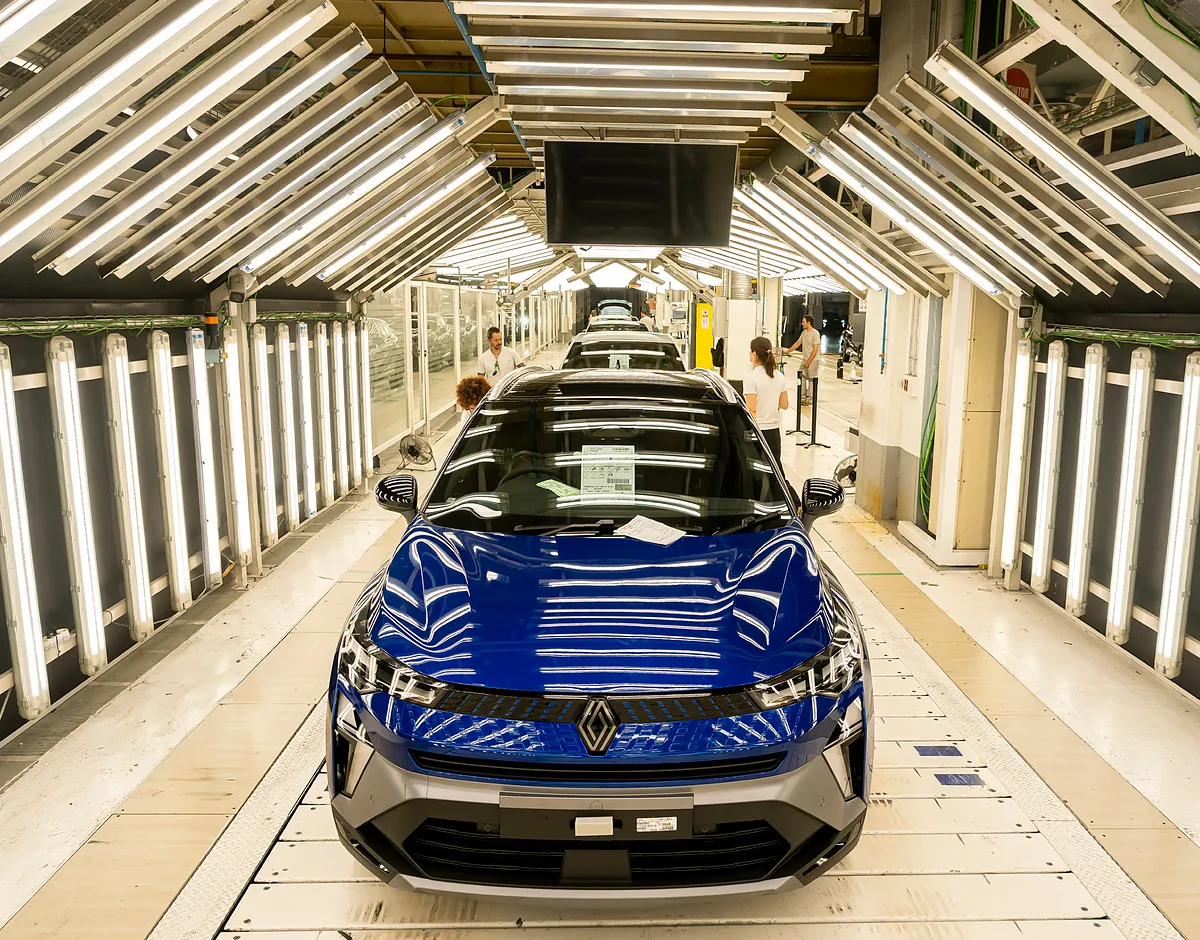 Renault roza los 8.000 millones de ingresos en España