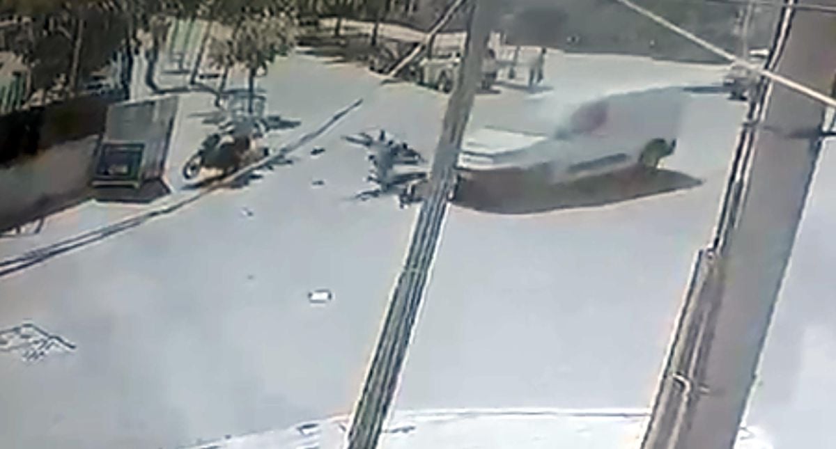 Çorlu'da Motosiklet ile Hafif Ticari Araç Çarpıştı: 3 Yaralı