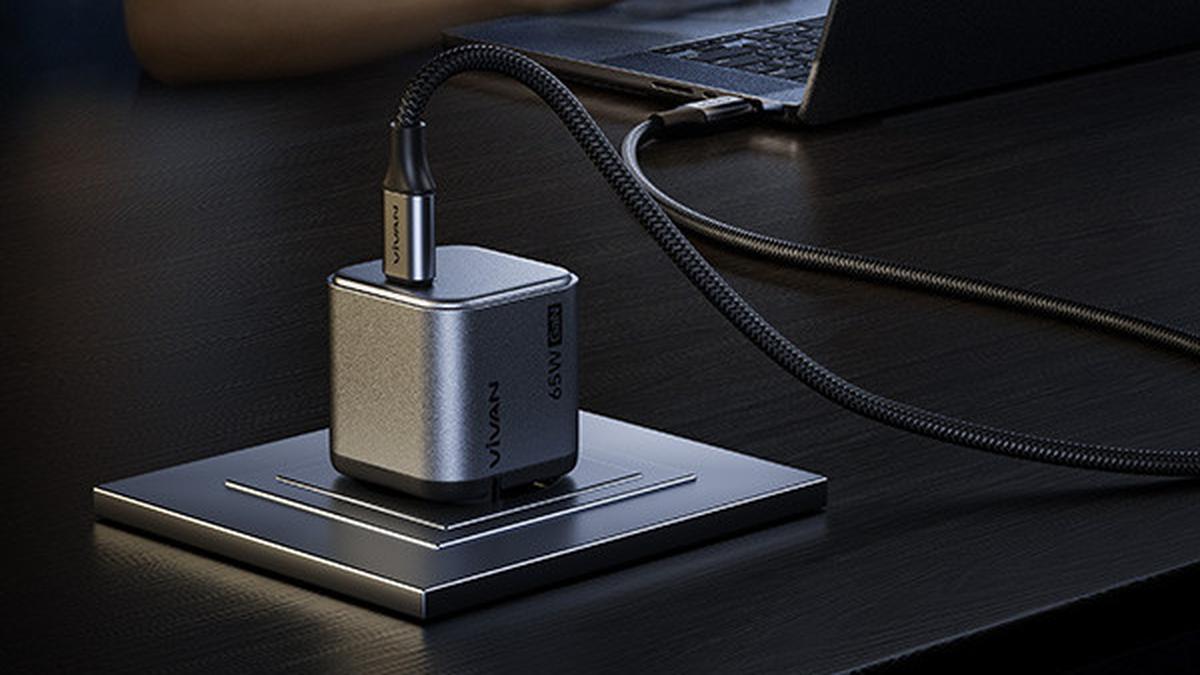 Charger Berukuran Saku Ini Bisa Isi Baterai Laptop dalam Hitungan Menit
