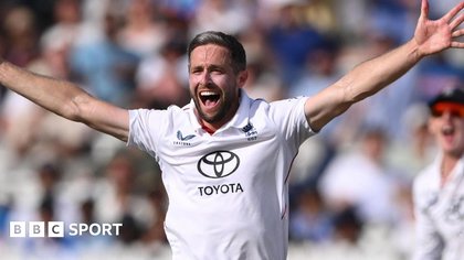 'The nicest and bravest man in cricket' - Woakes retires from England duty