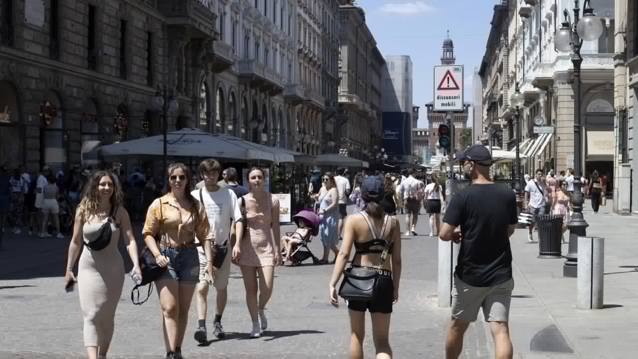 Pensioni, natalità e sanità, i milanesi sono pessimisti: per il 76% le prossime generazioni vivranno peggio di noi