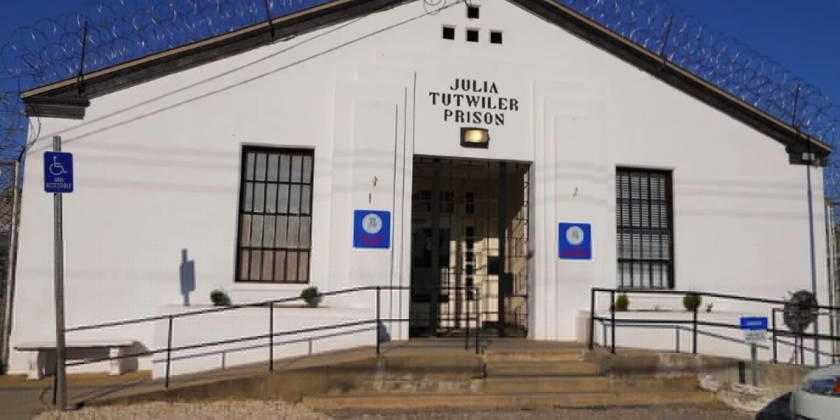 Federal judge ends decade-long DOJ oversight of Tutwiler Prison
