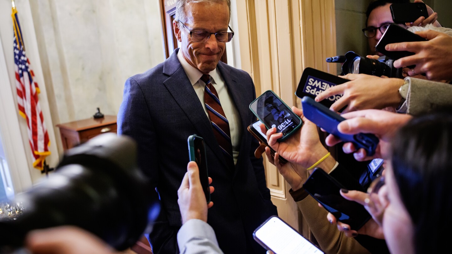 Senators Are Scrambling on a Deal to Avert a Shutdown After the Funding Package Fails Key Vote