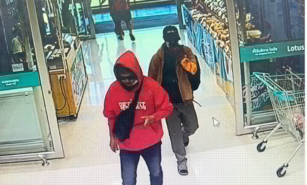 Chiang Rai Police Hunt Gold Robbers in Laos: 100,000 Baht Reward Offered