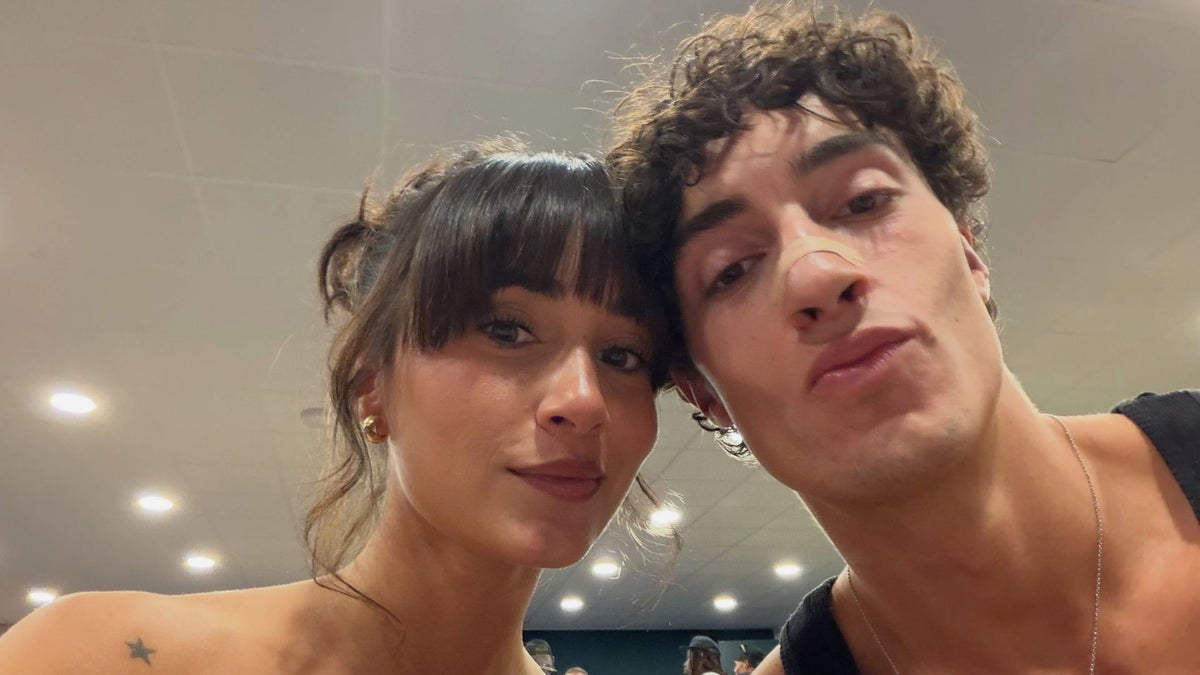 En vídeo: Aitana y Plex, las imágenes de las ‘superestrellas’ de la GenZ disfrutando de Ibiza en moto de agua