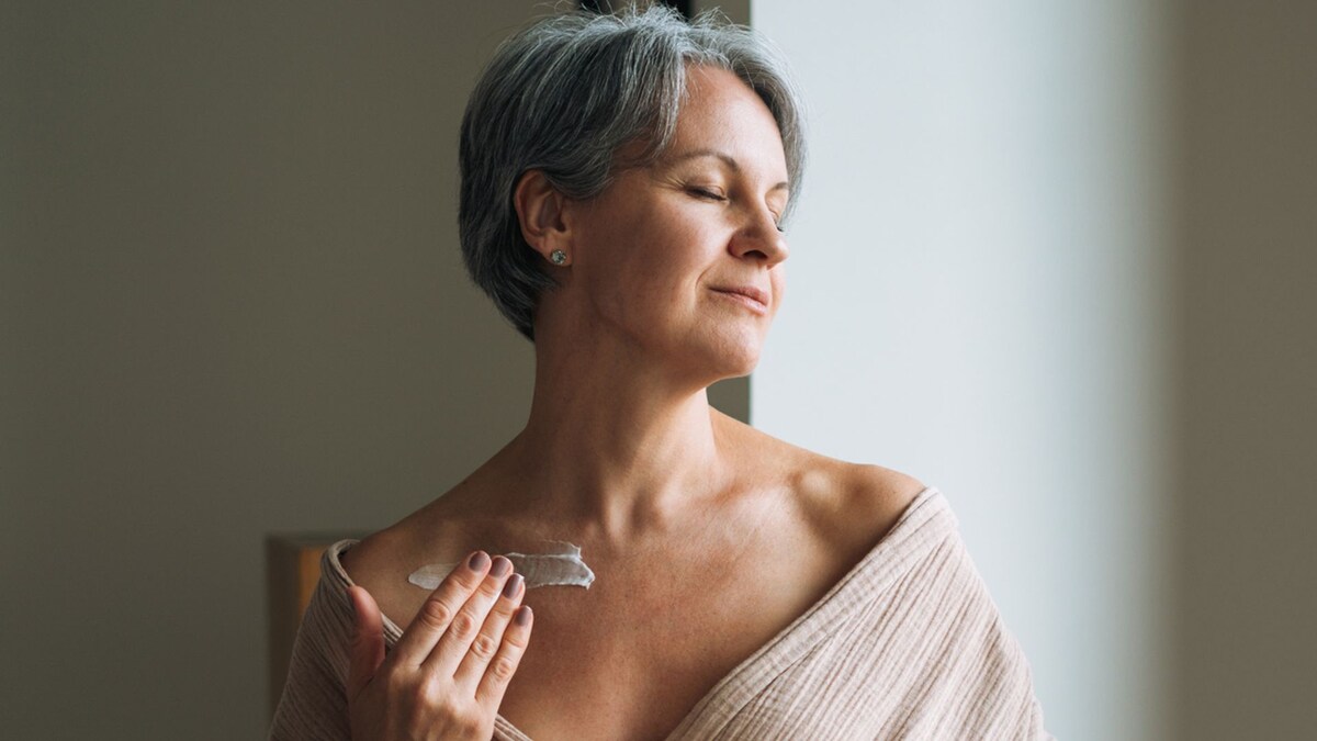 La crema reafirmante para el cuello y el escote que arrasa en ventas cuesta menos de 15€