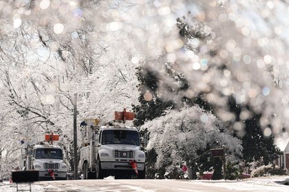 Worst winter storm in 30 years: Mississippi and Tennessee face growing crisis