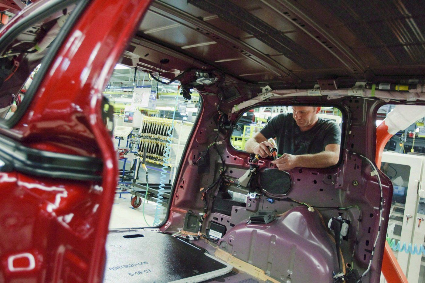 Economy stalled in November and may have contracted in Q4: StatCan