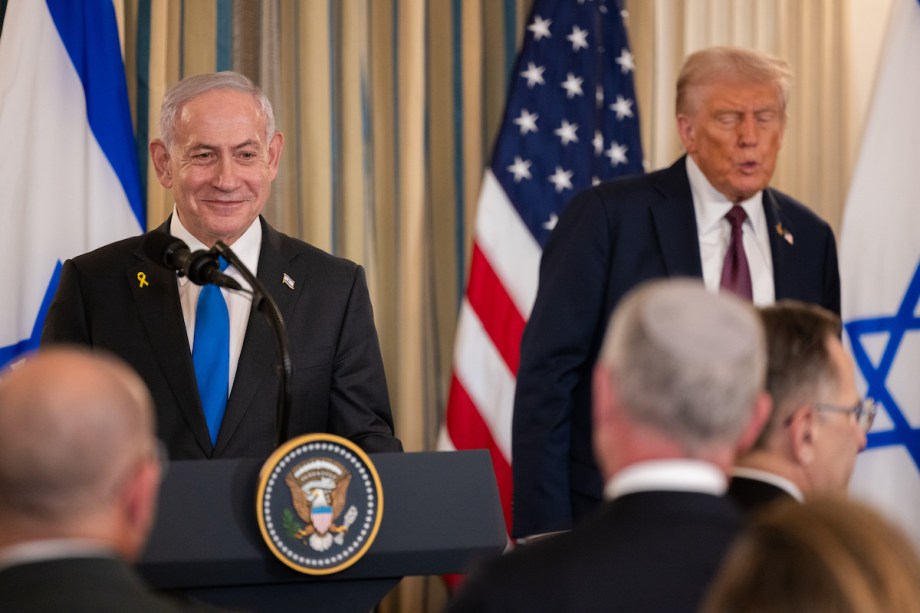 Saudi Arabia, Turkey, Jordan & Qatar angered by Netanyahu’s changes to Trump’s Gaza plan