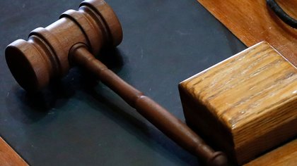 7 Mass. officers won't face criminal charges for using restraint on man