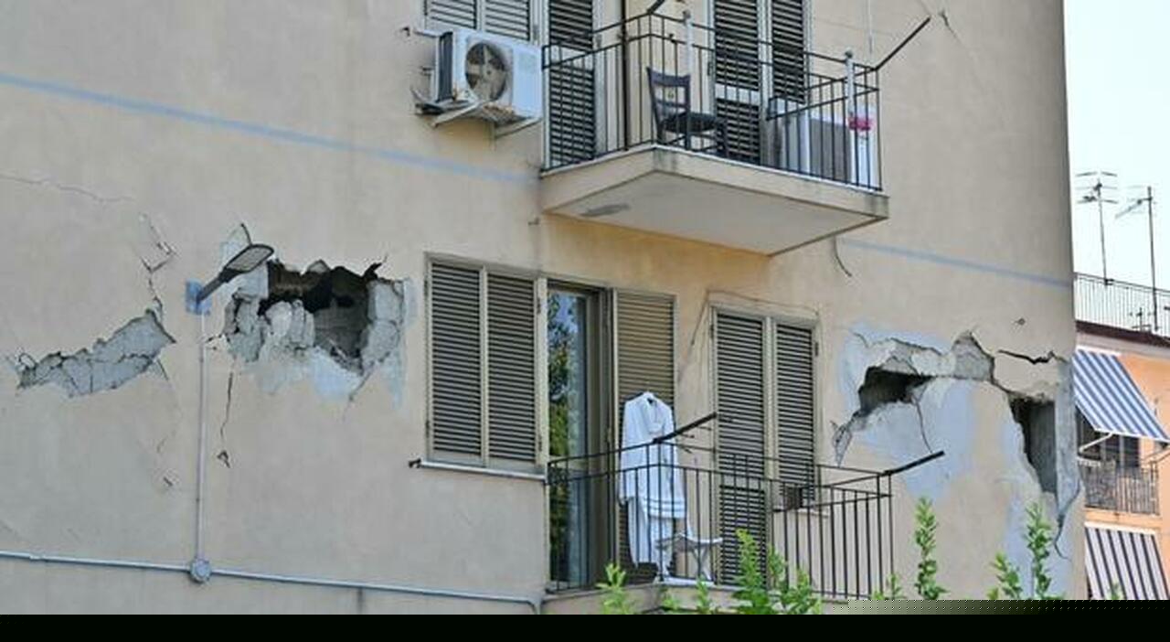 Terremoto a Pozzuoli, affitti alle stelle: &laquo;Subito una task force contro le speculazioni&raquo;