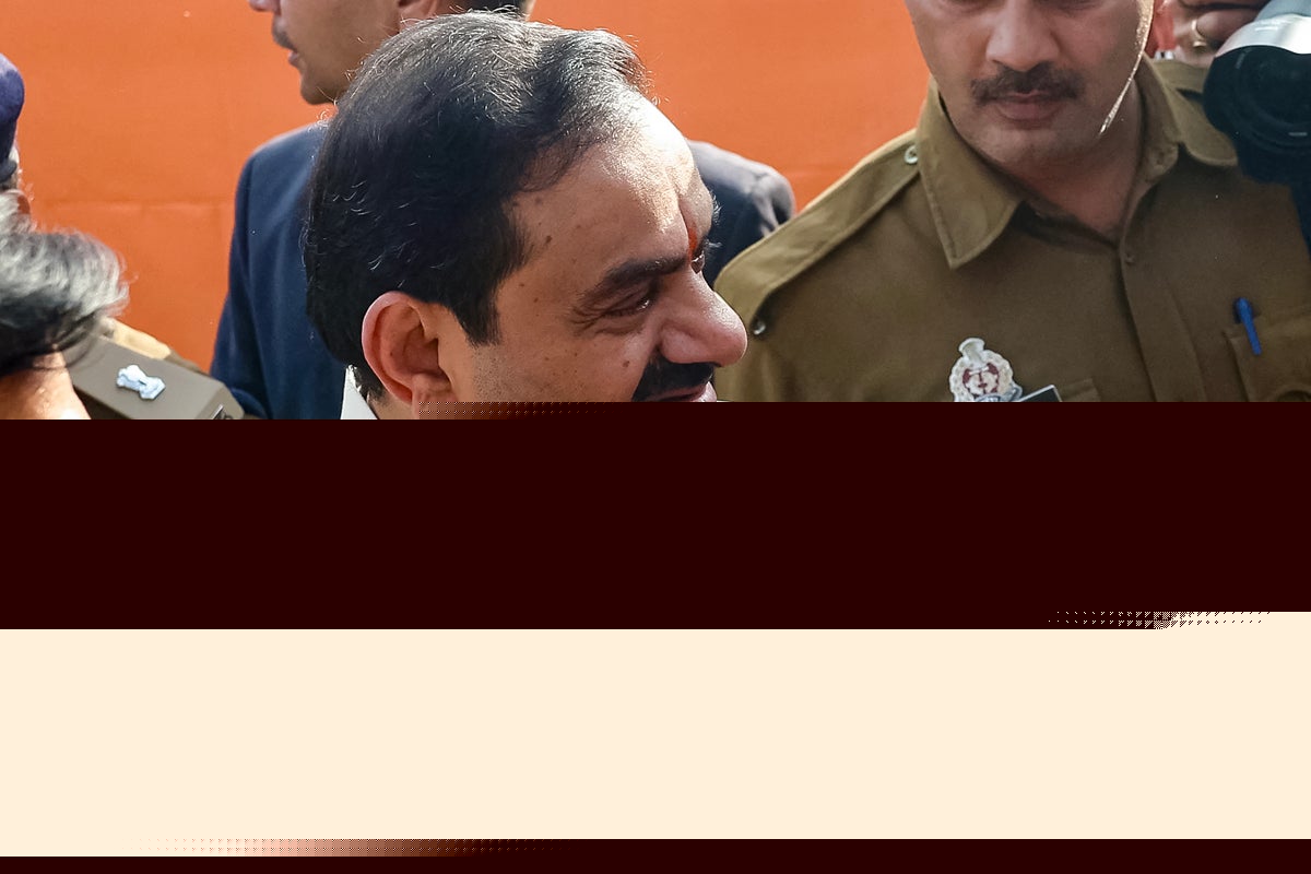 Indian billionaire Gautam Adani has fraud and bribery charges dropped by US judge