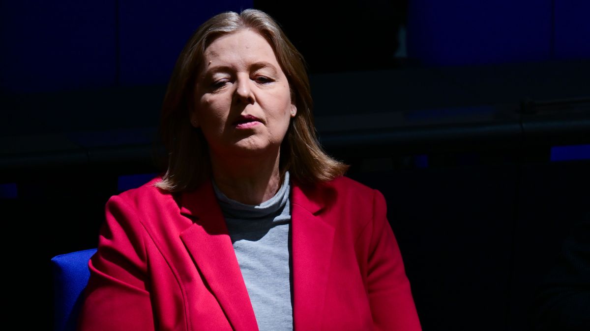 Rente mit 63: Bärbel Bas gerät im Streit um Frühverrentung unter Druck