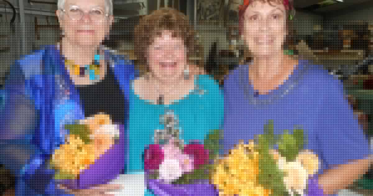 The grand dames of theatre who turned their age into their greatest asset